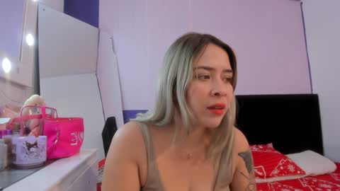     online show from December 2024 04:53:02 PM