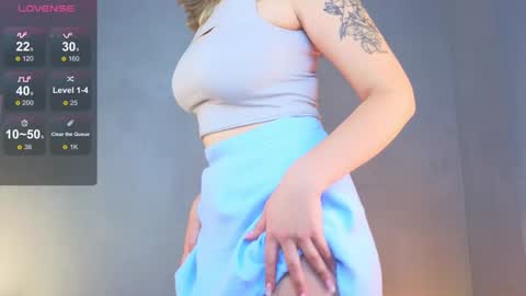 Snapshot of byteblush chatting on December 2024 11:30:01 AM Kira online show from December 2024 11:30:01 AM