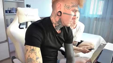 Snapshot of c10h15on chatting on January 2026 11:46:02 AM c10h15on online show from January 2026 11:46:02 AM