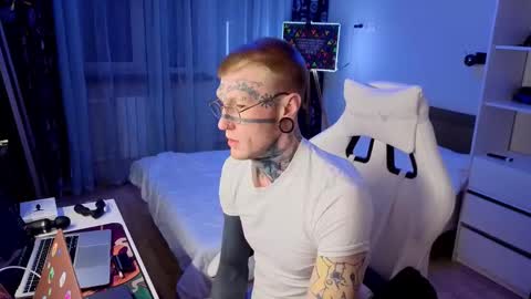 Snapshot of c10h15on chatting on February 2026 03:35:02 AM c10h15on online show from February 2026 03:35:02 AM