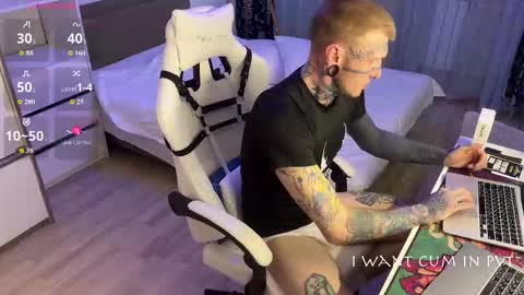 Snapshot of c10h15on chatting on February 2026 09:04:01 PM c10h15on online show from February 2026 09:04:01 PM