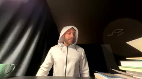 Snapshot of c_o_n_q_u_e_r chatting on September 2025 01:51:02 AM CQ online show from September 2025 01:51:02 AM