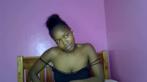 C--trish online show from November 2025 01:24:03 PM