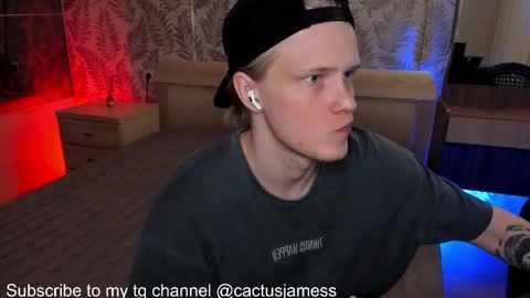 Snapshot of cactusjames_69 chatting on October 2025 07:05:01 PM James online show from October 2025 07:05:01 PM