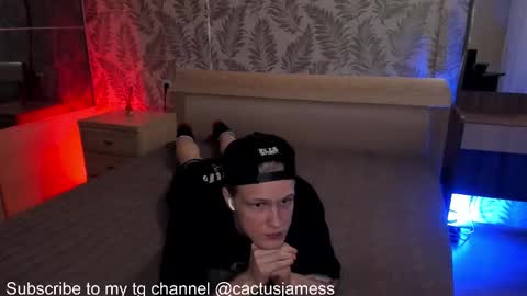 Snapshot of cactusjames_69 chatting on October 2025 06:26:02 PM James online show from October 2025 06:26:02 PM