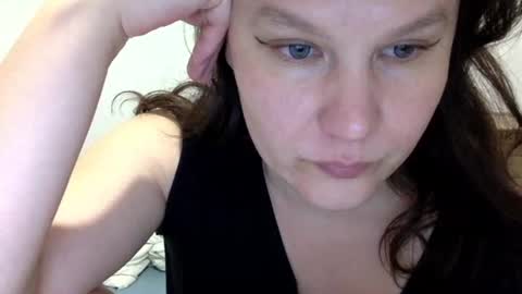 Lamb online show from September 2025 06:08:01 PM