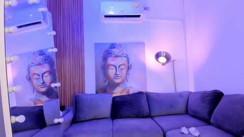 Snapshot of cailing chatting on February 2026 11:14:02 AM I am Katherine online show from February 2026 11:14:02 AM