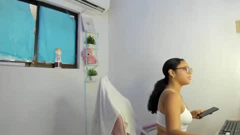 karina online show from October 2025 07:38:01 PM