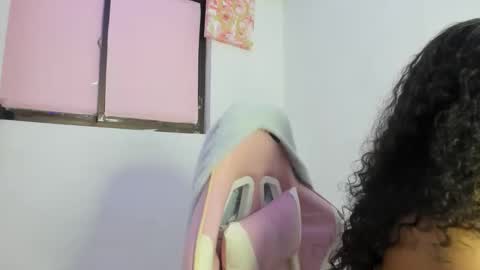 karina online show from November 2025 09:46:02 PM