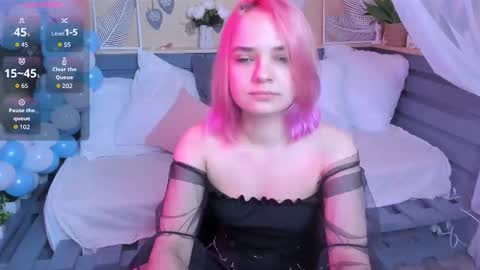 Snapshot of caitlin_crazy chatting on February 2026 10:38:01 AM Gina online show from February 2026 10:38:01 AM