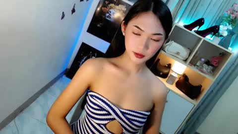 caitlin online show from February 2026 07:30:02 PM