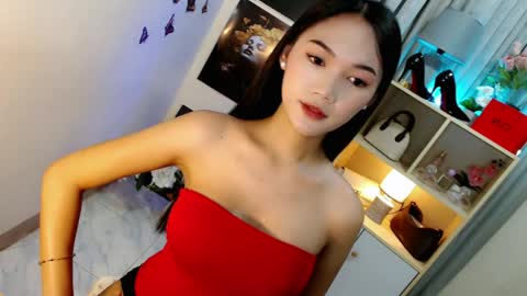 caitlin online show from April 2026 07:20:01 PM