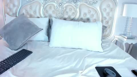 Snapshot of caitlyncouper chatting on January 2025 11:26:01 PM Caitlyn online show from January 2025 11:26:01 PM