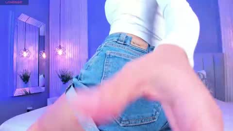 Snapshot of caitlyncouper chatting on September 2025 11:15:01 PM Caitlyn online show from September 2025 11:15:01 PM