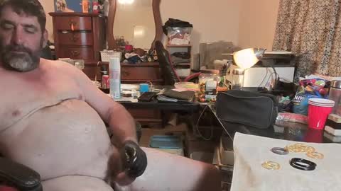 Snapshot of cajunbator2 chatting on October 2025 07:33:02 PM cajunbator2 online show from October 2025 07:33:02 PM