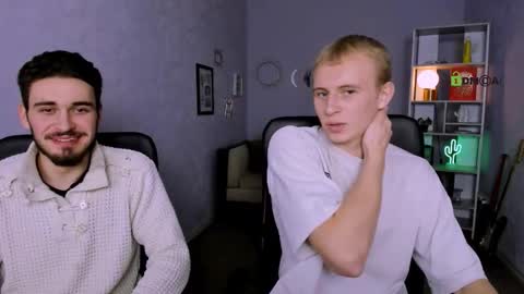 Snapshot of caleb_lichi chatting on December 2025 03:28:02 PM aleb online show from December 2025 03:28:02 PM