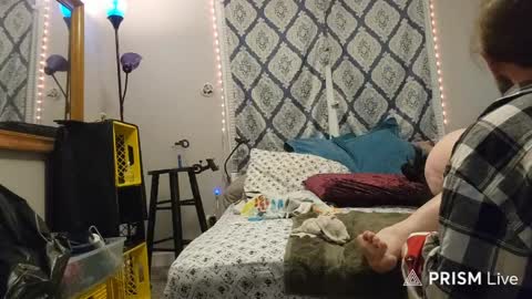 freakslikeus online show from April 2026 07:53:02 AM