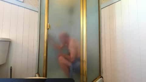 Snapshot of cali1962 chatting on November 2025 07:10:01 PM Cal online show from November 2025 07:10:01 PM