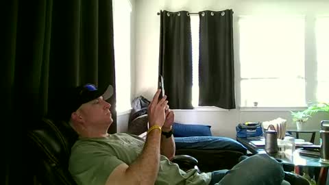 Snapshot of caligrown1154 chatting on June 2026 12:31:01 AM caligrown1154 online show from June 2026 12:31:01 AM
