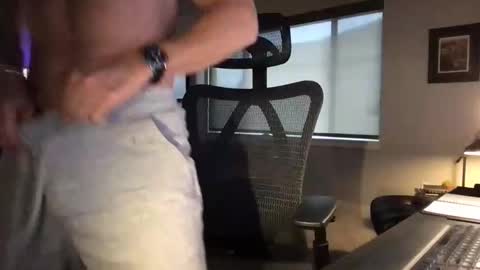 Snapshot of calirsedmo chatting on November 2025 07:28:01 PM calirsedmo online show from November 2025 07:28:01 PM