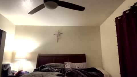 Snapshot of calishop1 chatting on December 2024 12:37:01 AM calishop1 online show from December 2024 12:37:01 AM