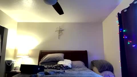 Snapshot of calishop1 chatting on January 2025 07:21:01 PM calishop1 online show from January 2025 07:21:01 PM