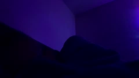 Snapshot of calishop1 chatting on January 2025 03:04:02 AM calishop1 online show from January 2025 03:04:02 AM