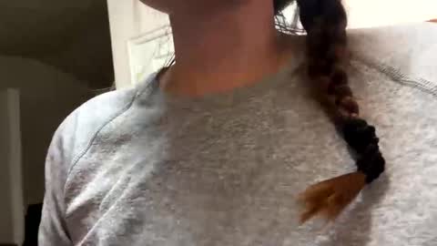 Snapshot of calishop1 chatting on February 2025 02:59:02 AM calishop1 online show from February 2025 02:59:02 AM