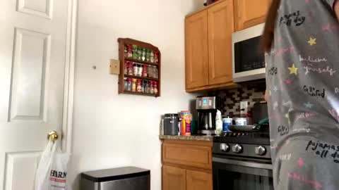 Snapshot of calishop1 chatting on February 2025 04:20:01 PM calishop1 online show from February 2025 04:20:01 PM