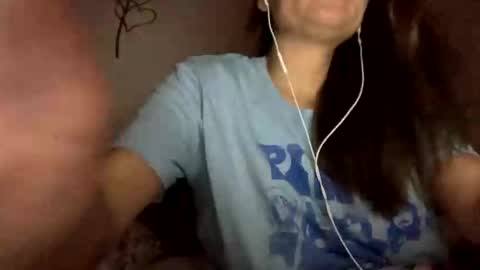 Snapshot of calishop1 chatting on October 2025 02:47:02 AM calishop1 online show from October 2025 02:47:02 AM