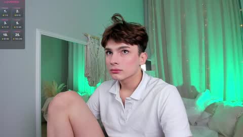 Call me Leo online show from December 2024 03:54:02 PM