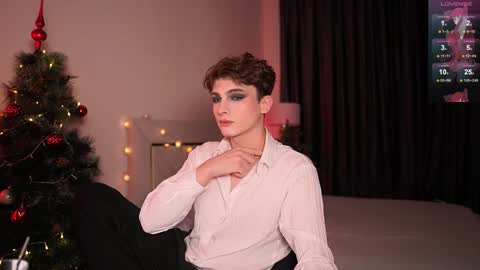 Call me Leo online show from December 2024 05:10:02 PM