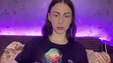 Anna online show from January 2025 08:33:01 PM