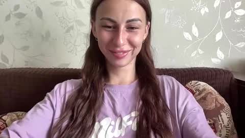 Anna online show from September 2025 10:48:02 AM