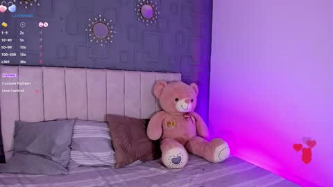 NORA online show from November 2025 06:19:02 AM