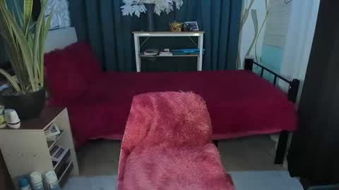 Snapshot of callmebythename_daisy chatting on December 2025 05:24:02 AM A STINGY MAN IS A SIGN OF UNWELLINGNESS. online show from December 2025 05:24:02 AM