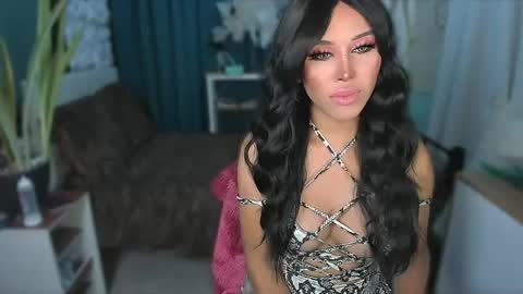 Snapshot of callmebythename_daisy chatting on June 2026 04:51:02 AM A STINGY MAN IS A SIGN OF UNWELLINGNESS. online show from June 2026 04:51:02 AM