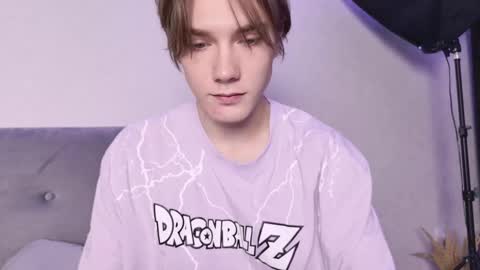 Snapshot of callmenineoneseven chatting on October 2025 11:12:02 PM Nick online show from October 2025 11:12:02 PM