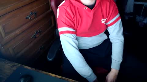 DesertBoy2023 online show from February 2025 05:38:01 AM