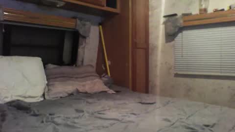 Sexy mama online show from November 2025 04:58:02 AM