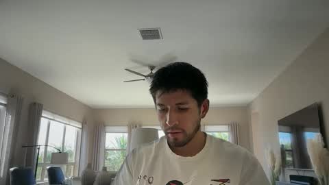 Daddy online show from May 2026 04:02:02 PM