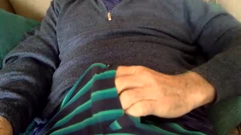 Snapshot of calred22 chatting on September 2025 01:13:01 PM SunnyBoy online show from September 2025 01:13:01 PM