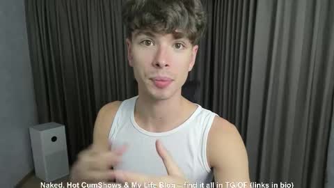 Hey I am Calvin  online show from October 2025 02:15:01 PM