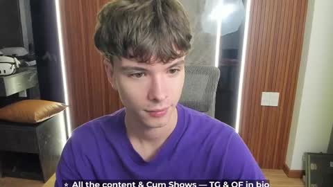 Snapshot of calvin_loves_you chatting on May 2026 05:08:01 PM Hey I am Calvin online show from May 2026 05:08:01 PM
