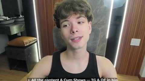 Snapshot of calvin_loves_you chatting on May 2026 03:18:01 PM Hey I am Calvin online show from May 2026 03:18:01 PM