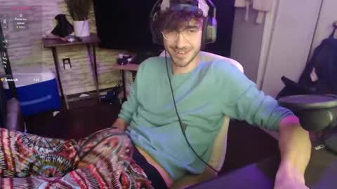 Snapshot of calvin_tanner chatting on November 2025 07:24:02 PM calvin_tanner online show from November 2025 07:24:02 PM