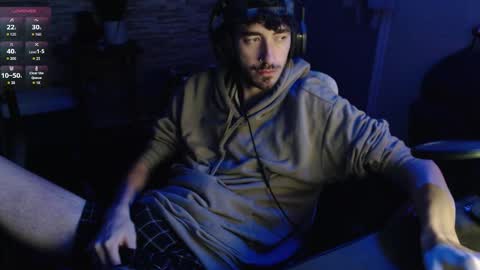 Snapshot of calvin_tanner chatting on December 2025 09:25:01 AM calvin_tanner online show from December 2025 09:25:01 AM