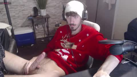 Snapshot of calvin_tanner chatting on December 2025 03:01:02 AM calvin_tanner online show from December 2025 03:01:02 AM