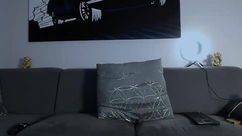 Calvin  online show from January 2025 07:46:01 AM