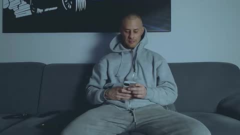 Calvin  online show from January 2026 11:52:02 PM